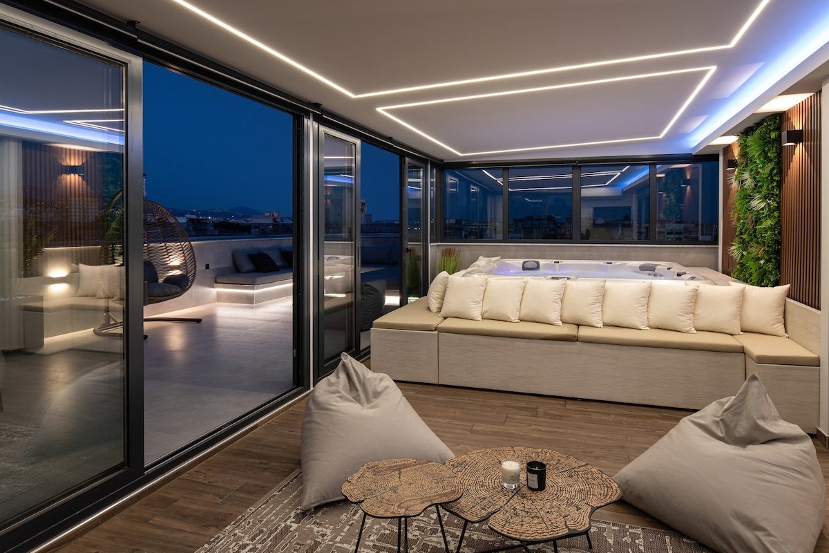 Luxurious Penthouse with Jacuzzi – Town Centre gallery image 4