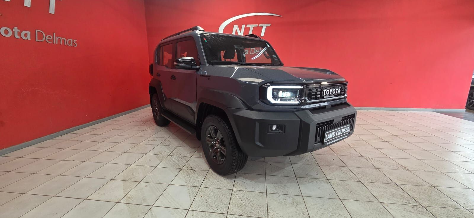 TOYOTA L CRUISER FJ 2.7 GX A T for Sale in South Africa