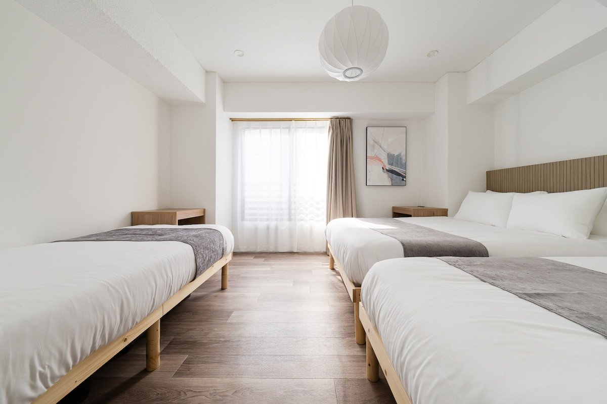 Central Shinjuku 2BR Apt | 47㎡ |Walk to 3 Stations gallery image 5