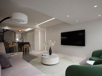 Vastness /MRT南京復興3號出口/台北小巨蛋/遼寧街夜市/七條通/3樓