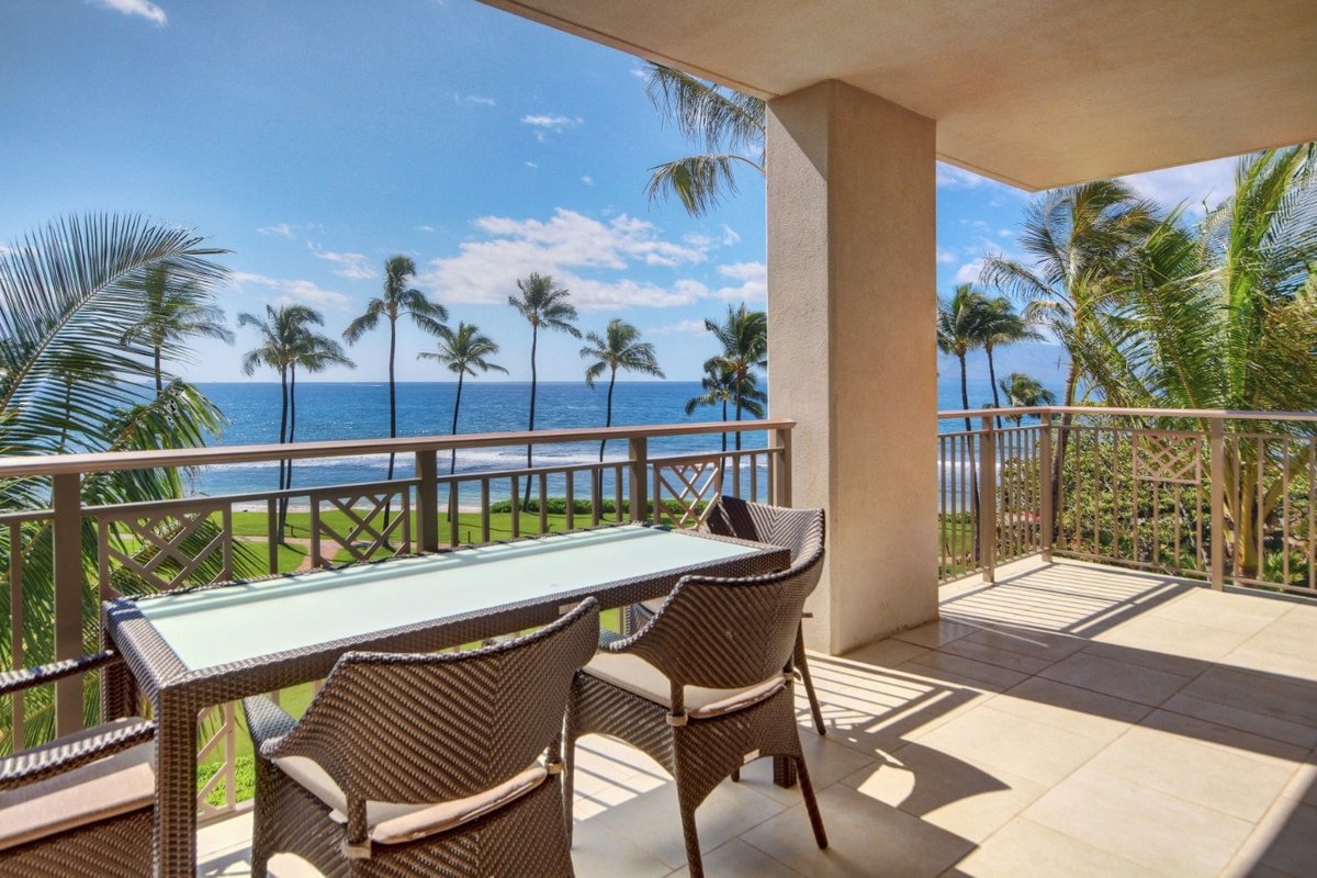 Hyatt Residence Club 3 BR Oceanfront Lower Villa