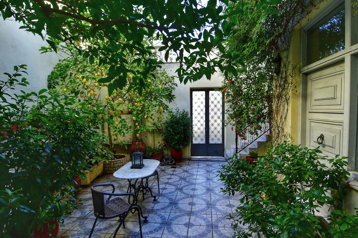 Athens Authentic Elegance | Top Acropolis location gallery image 3