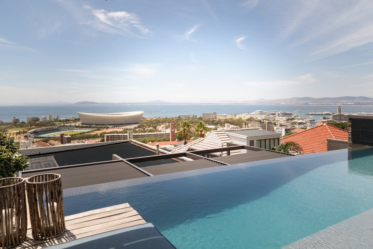 North gallery image 4