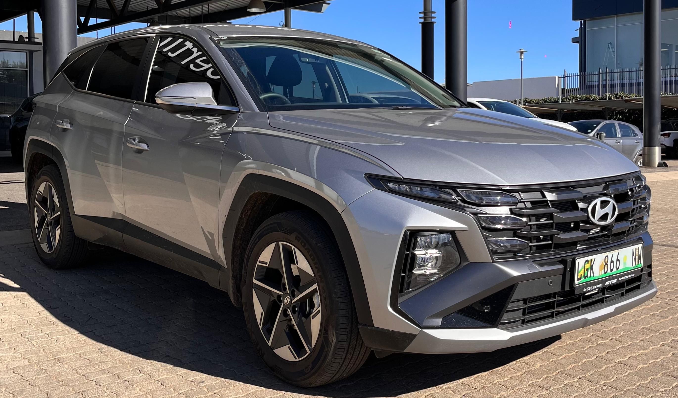 HYUNDAI TUCSON 2.0 PREMIUM  for Sale in South Africa
