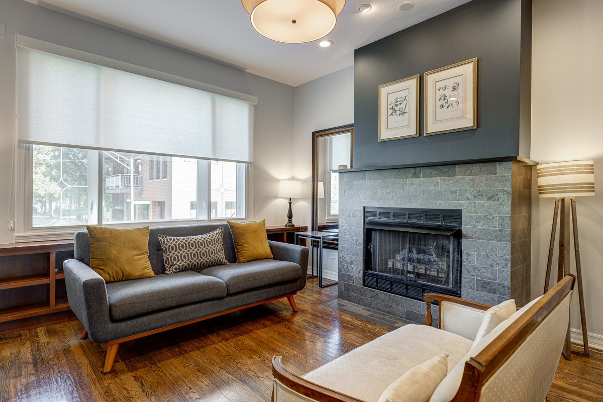 Spacious & Elegant Old Town Duplex