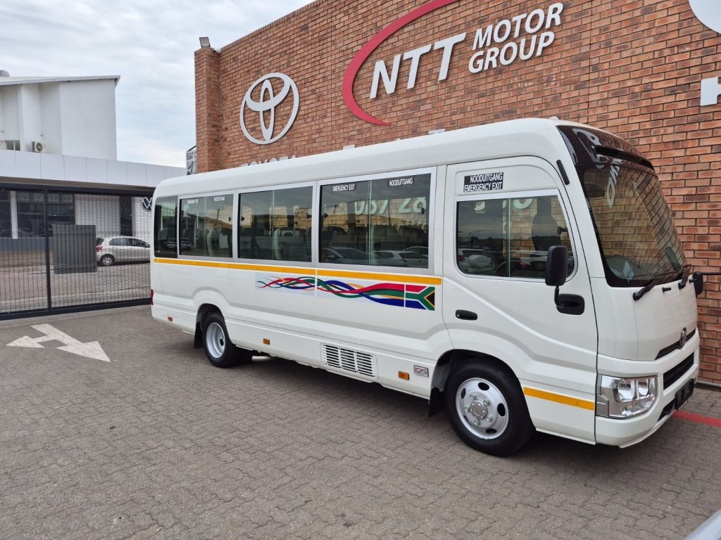 TOYOTA COASTER 4.0D 23 SEATER B S for Sale in South Africa