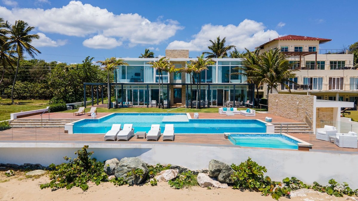 Casa Estefania Luxury 10BR Oceanfront Villa